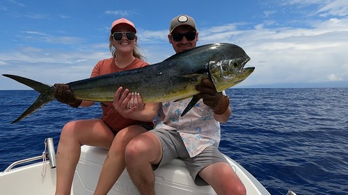 Pêche avec Moorea Sunrise Fishing